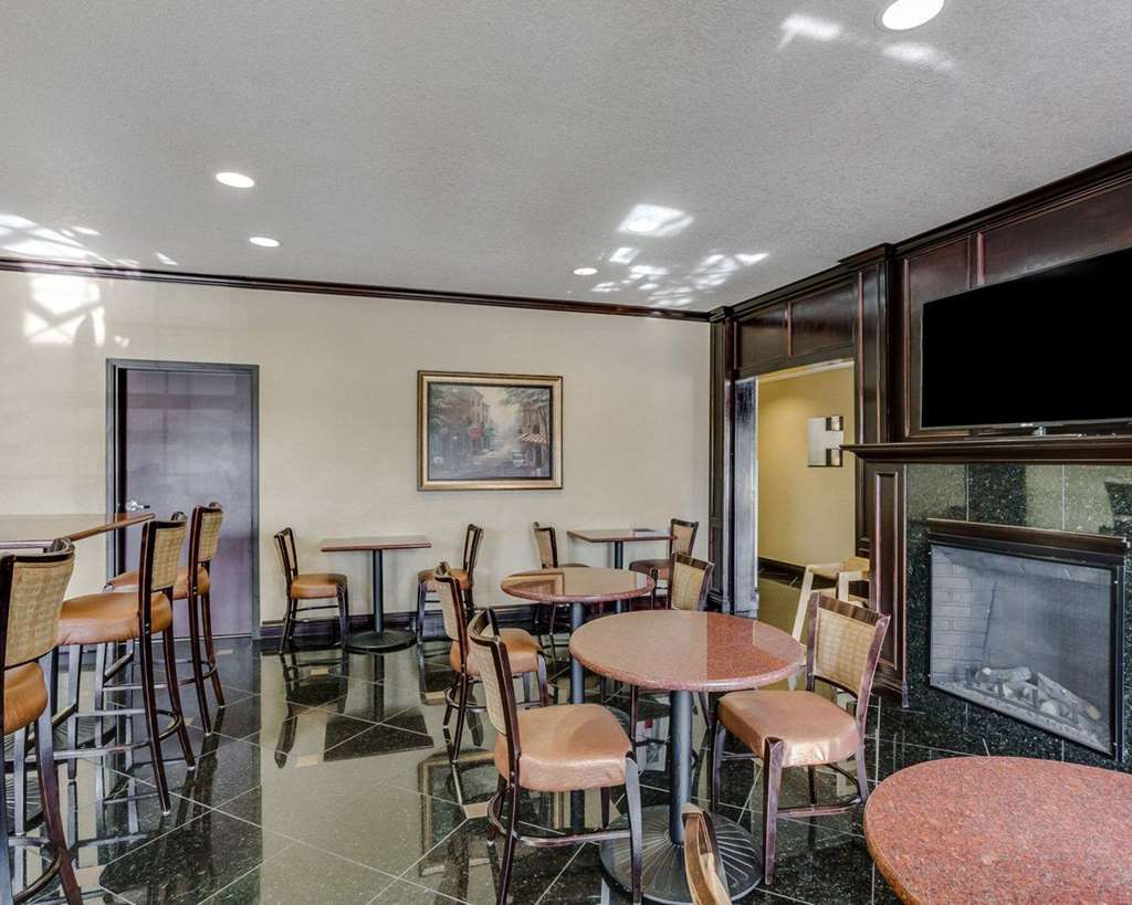 Quality Inn & Suites Слиделл Ресторан фото